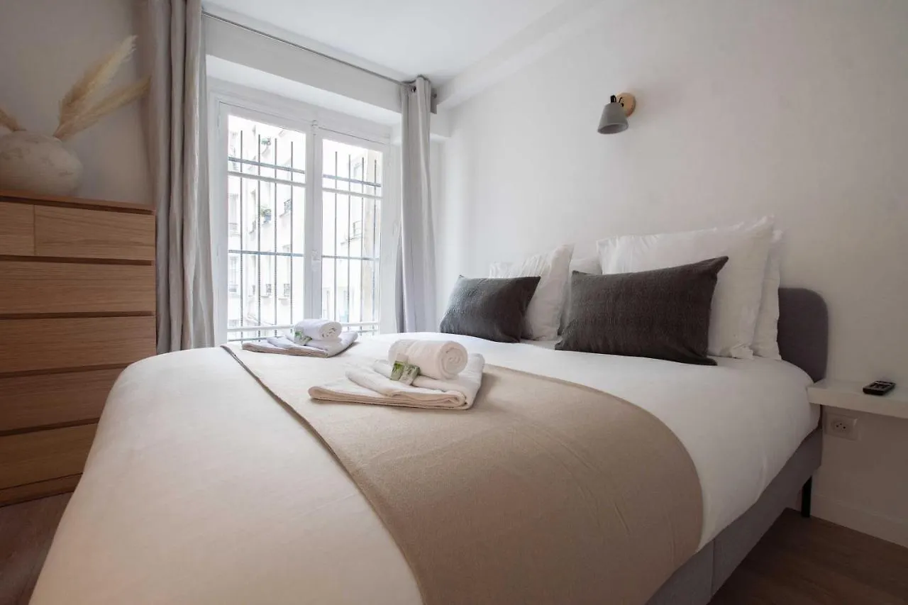 Hsh Saint-Denis Sentier Luxueux Appartement 3Br-8P Paris Apartment